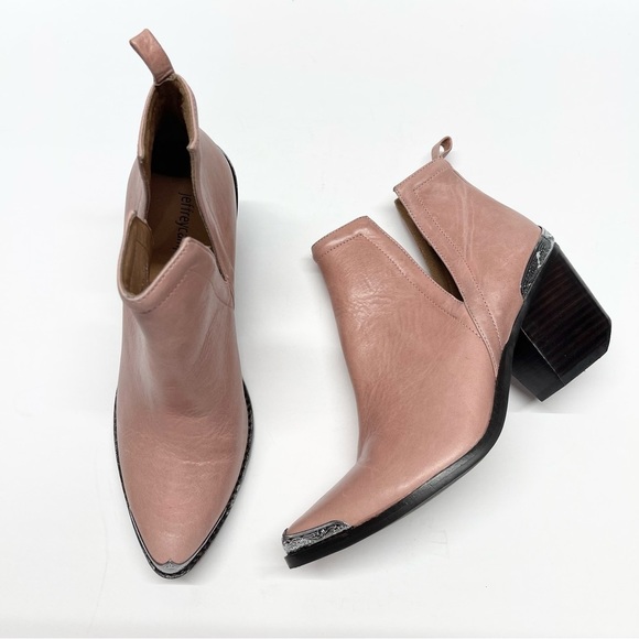 Jeffrey Campbell Cromwell Pink Dark Stack Ankle Boot - Picture 1 of 9